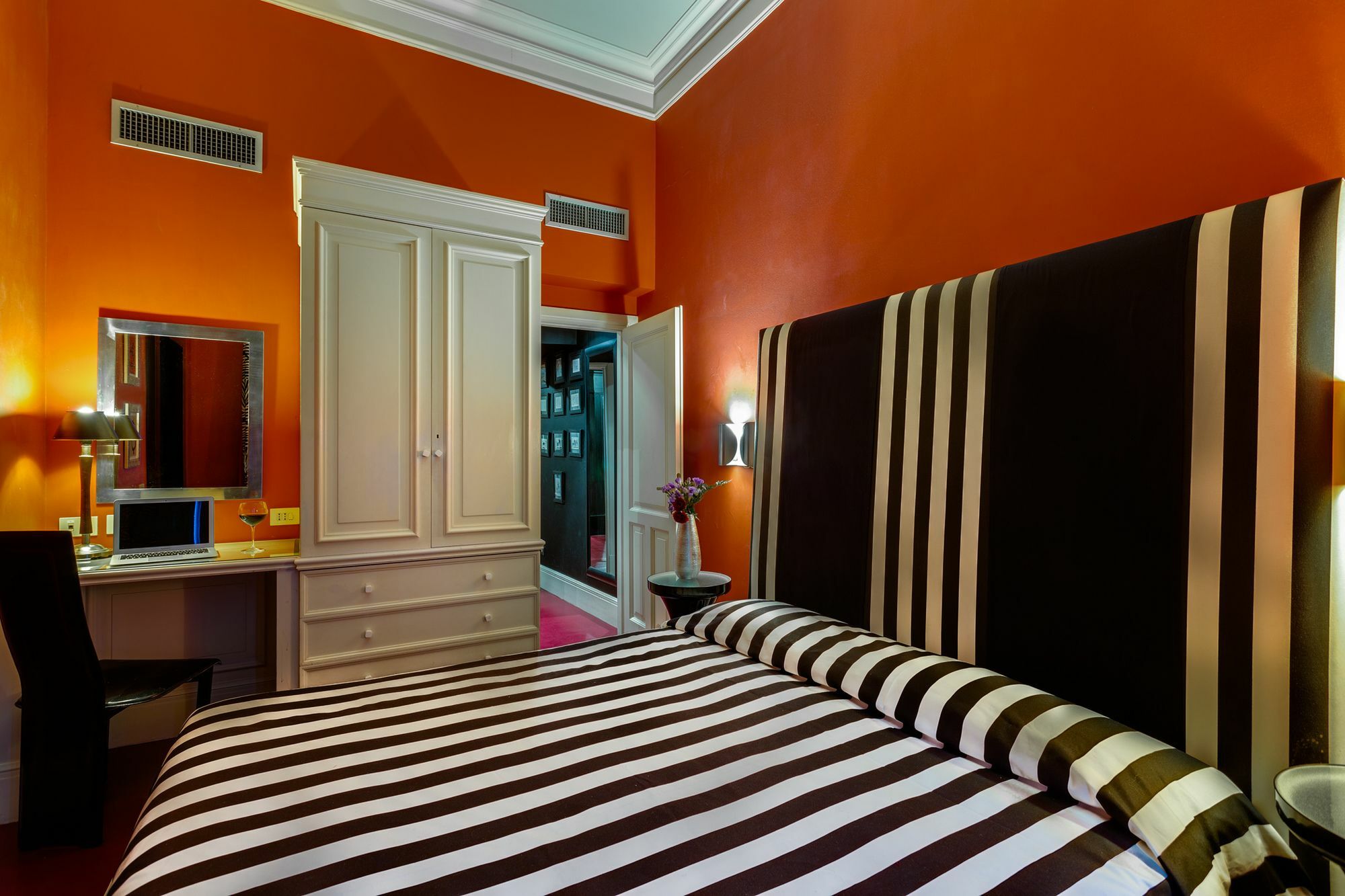 Casa Heberart Guest House Sistina Рим Екстериор снимка